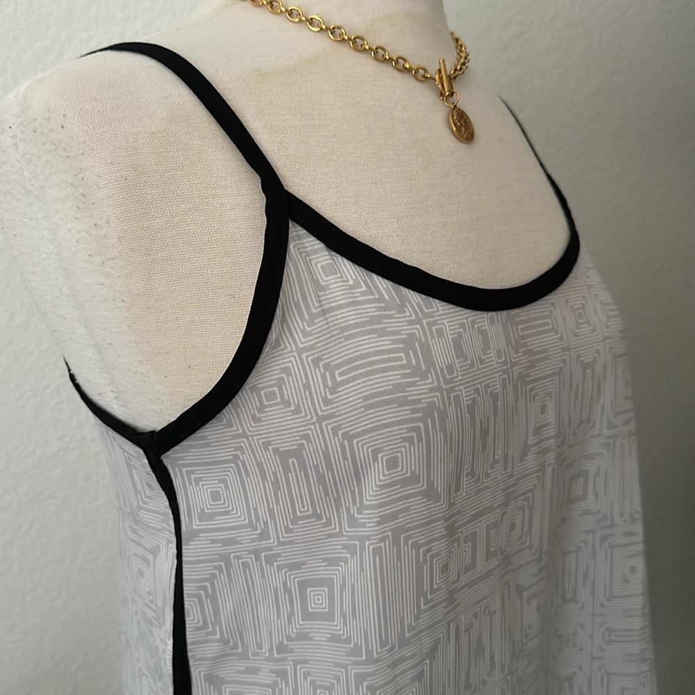 Tank top - Picture 2 of 7